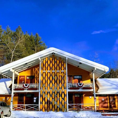 Snowdon Chalet Motel Londonderry Exteriér fotografie