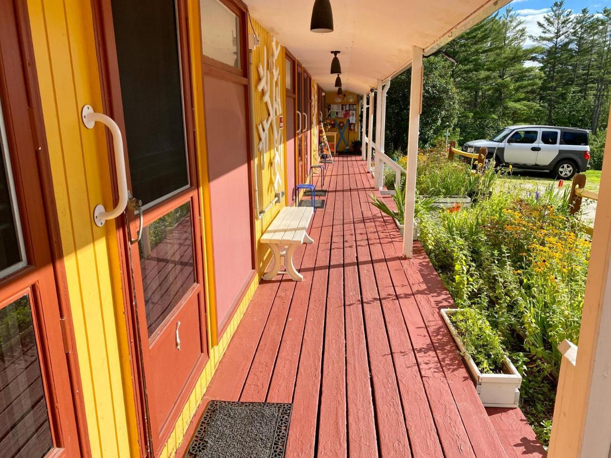 Snowdon Chalet Motel Londonderry Exteriér fotografie